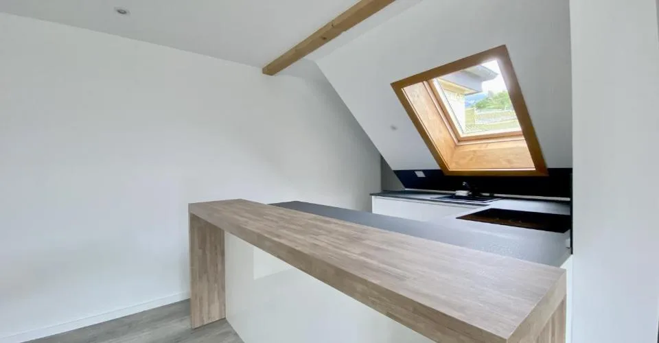 Attique-Loft entièrement rénové – foto 9 di 26