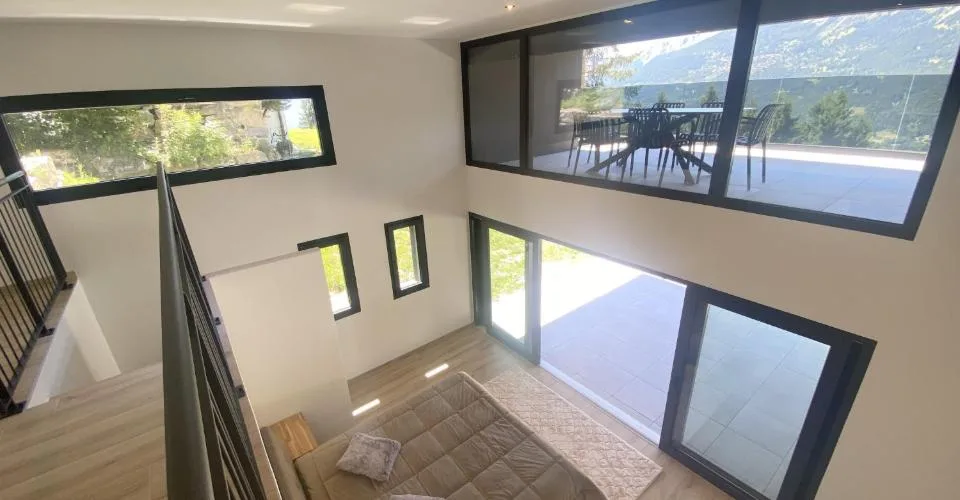 Chalet neuf avec vue panoramique à vendre à Crans-Montana – foto 4 di 25