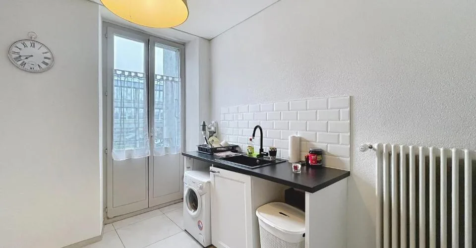 Renovierte 2,5-Zimmer-Wohnung mit Garagenbox! – Foto 15 von 20