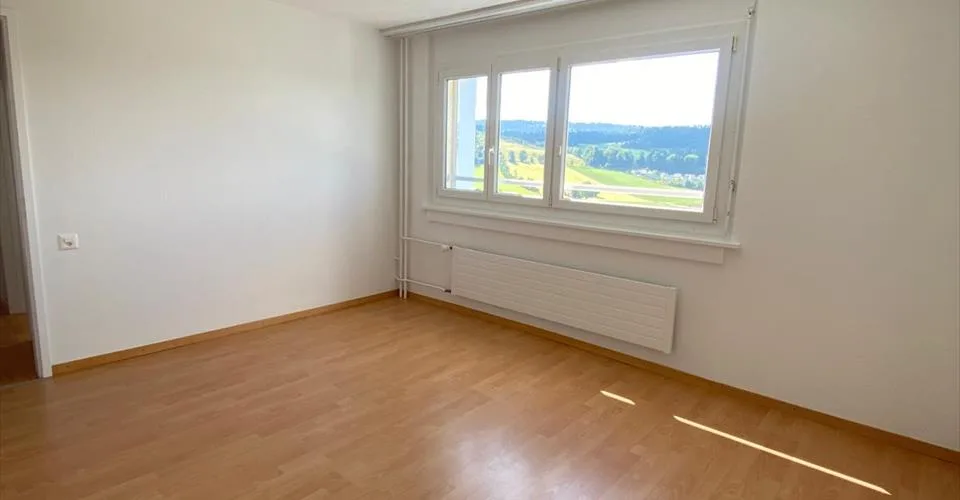 A vendre appartement rénové de 4 ½ pièces – Foto 6 von 16