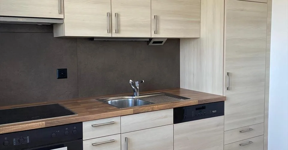 A vendre appartement rénové de 4 ½ pièces – Foto 5 von 16