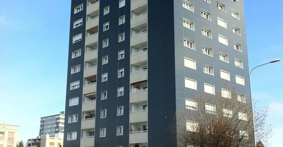 A vendre appartement rénové de 4 ½ pièces – Foto 3 von 16