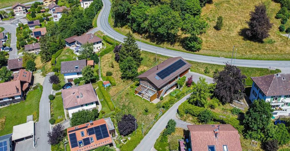 Maison individuelle "Minergie A et P" de 7.5 pces avec double garage – Foto 3 von 25