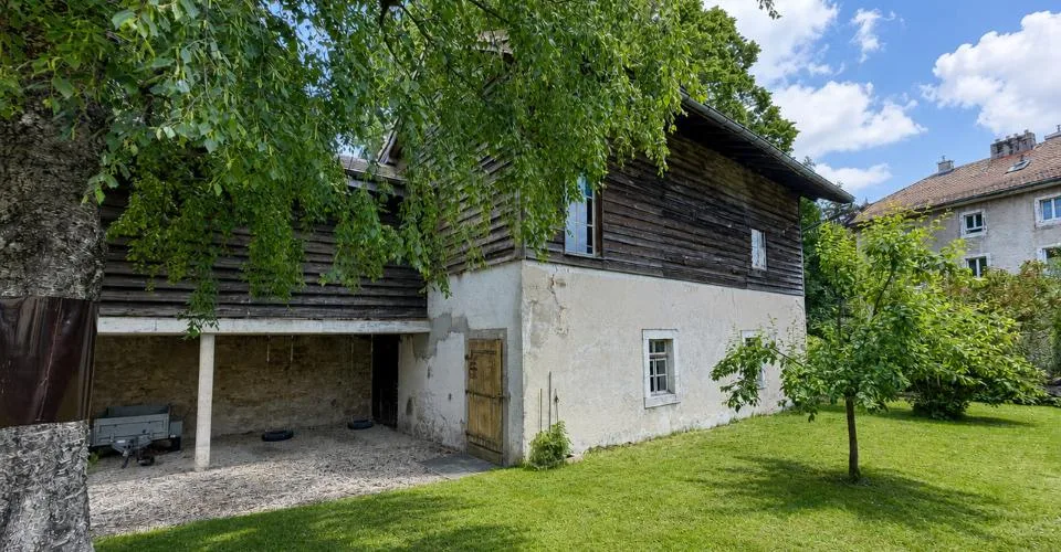 Maison indiv. de 6.5 pces, 2 studios, grande dépendance avec garage – Foto 3 von 23