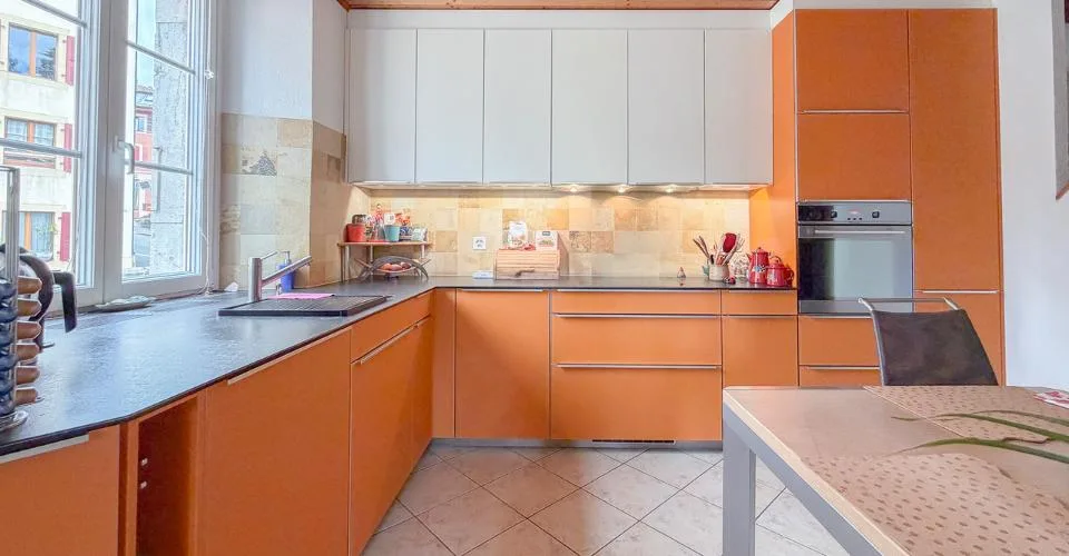 Maison indiv. de 6.5 pces, 2 studios, grande dépendance avec garage – Foto 8 von 23