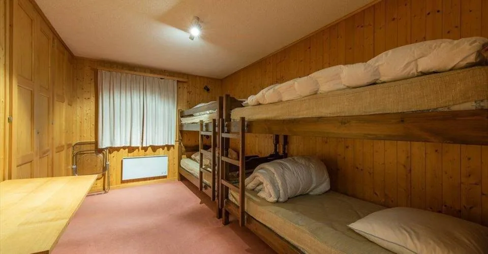 Chalet typique avec beaucoup d'espace – Foto 8 von 26