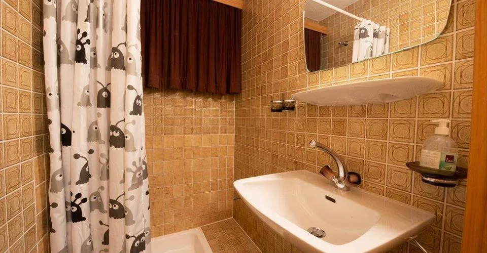 Chalet typique avec beaucoup d'espace – Foto 10 von 26