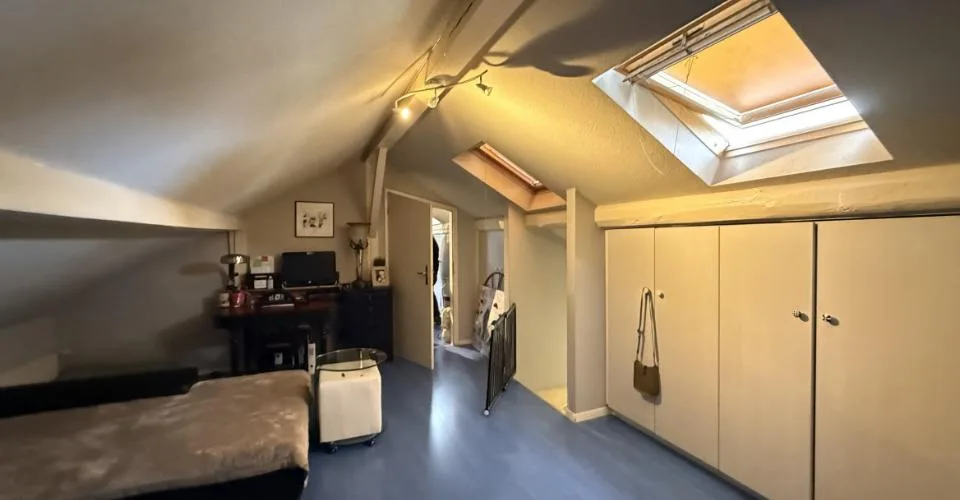 VILLA MIT IDEALER LAGE, 5 MINUTEN VON LAUSANNE (CRISSIER)! – Foto 22 von 23
