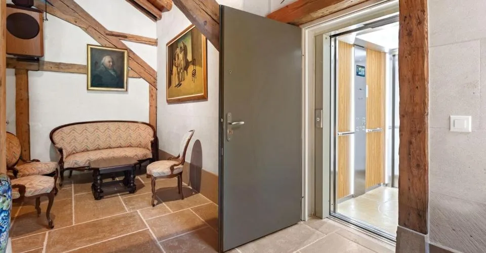 JONGNY - TENUTA ECCEZIONALE CON VISTA PANORAMICA SUL LAGO – foto 8 di 26