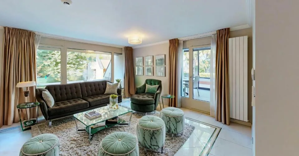 Eccezionale duplex mansardato con terrazze panoramiche e parco privato. – foto 15 di 18