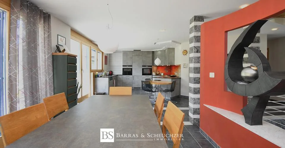 Propriété d'exception : spacieuse villa avec 3.5 pcs indépendant – Foto 8 von 16