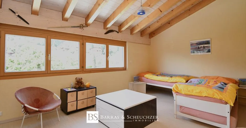 Propriété d'exception : spacieuse villa avec 3.5 pcs indépendant – Foto 13 von 16