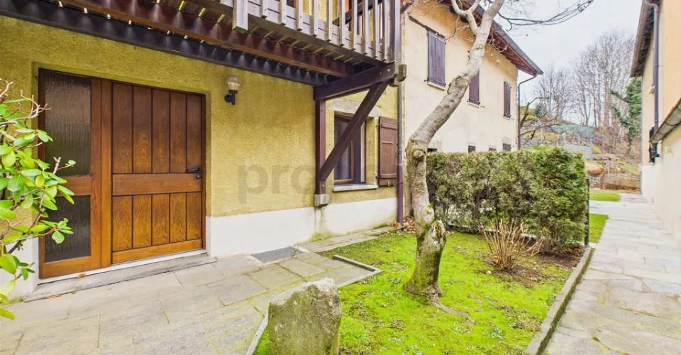 Spaziosa villetta a schiera di 3 locali con balcone in Odogno – foto 14 di 26