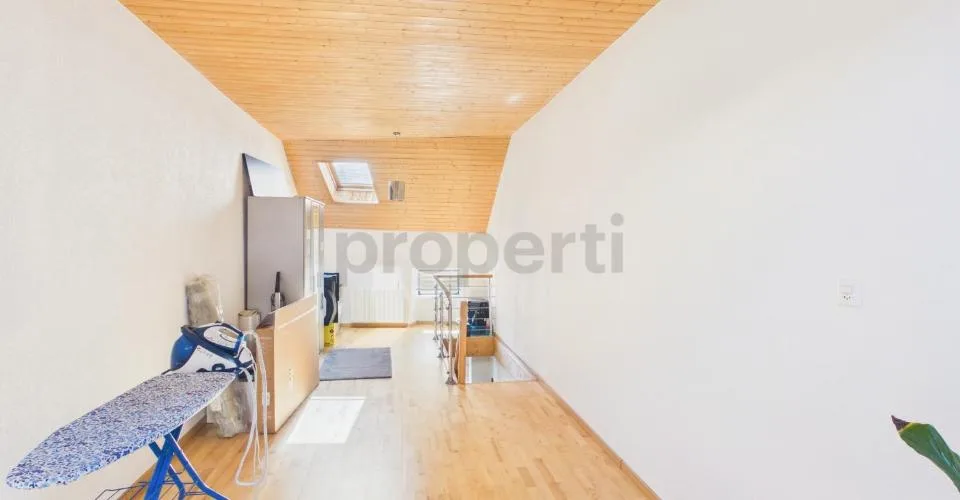 Elegantes Reihenhaus mit 2 Zimmern und Dachboden, Ardon – Foto 22 von 26