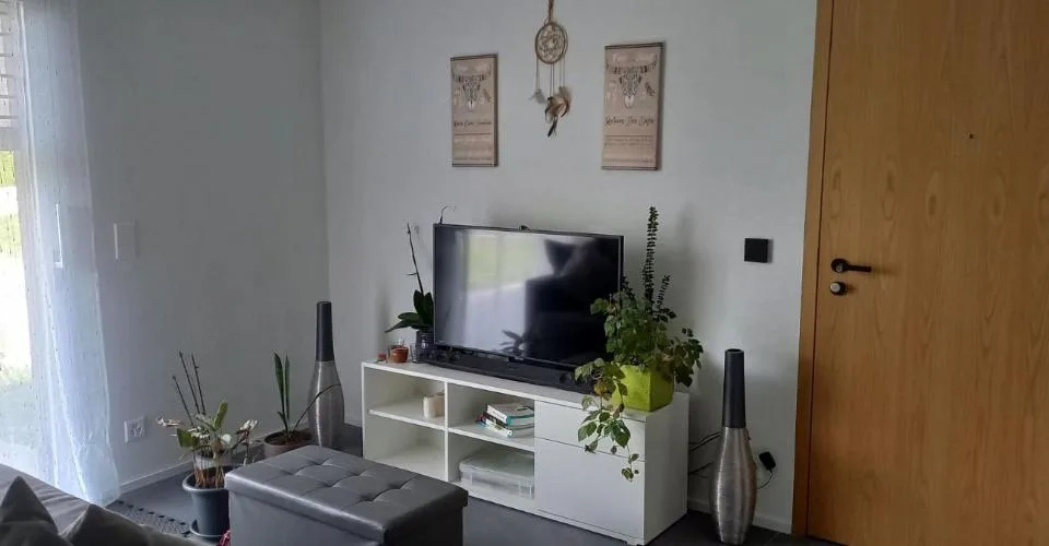 1 Zimmer Wohnung in Cressier NE | UrbanHome