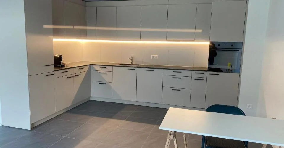 1 Zimmer Wohnung in Cressier NE | UrbanHome
