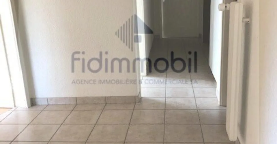 4 Zimmer Wohnung in Le Locle – Foto 6 von 7