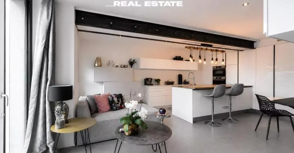 Magnifique triplex au coeur de Penthaz – Foto 2 von 26