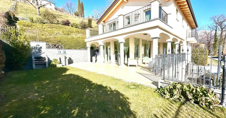 Charming villa for sale in Capriasca – photo 15 of 28