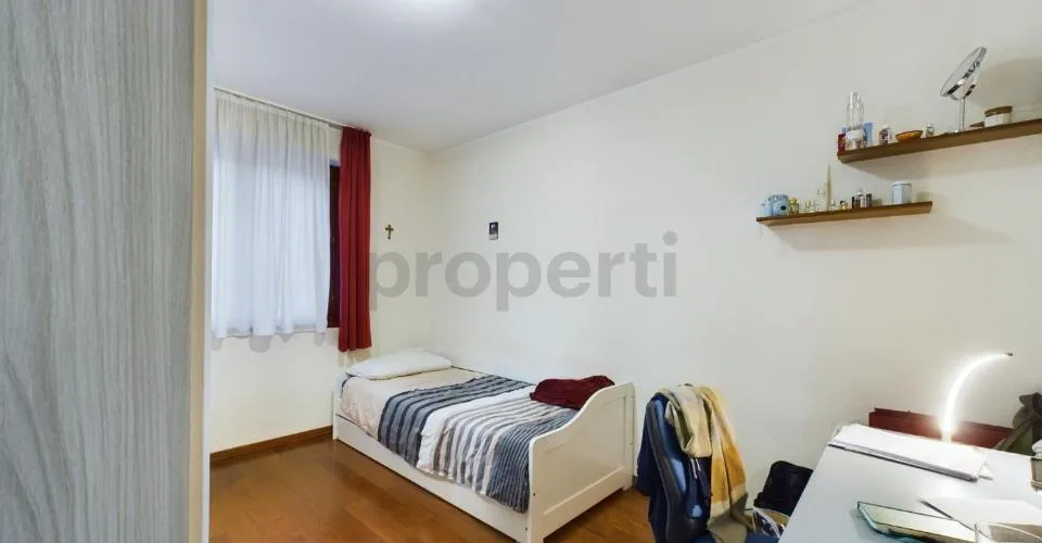 Ampio e luminoso appartamento ristrutturato 4,5 locali a Caslano – foto 18 di 24