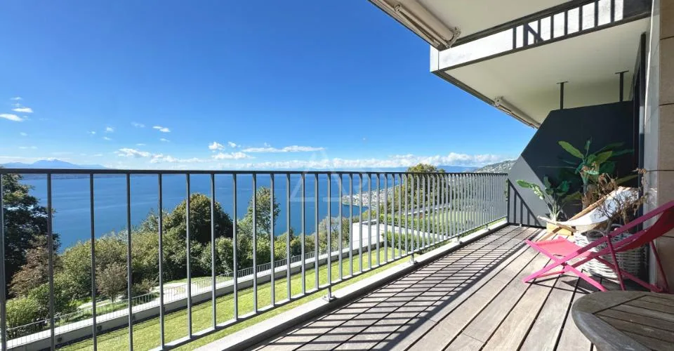 4.5P AUSGEZEICHNET MIT PANORAMABLICK AUF DEN GENFERSEE – Foto 16 von 17