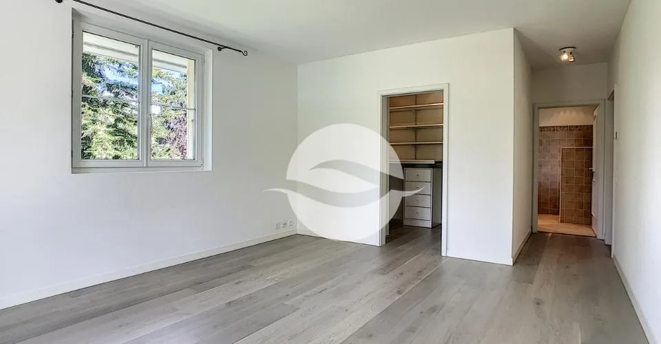 Magnifique villa individuelle avec 4 chambres et piscine – Foto 9 von 26