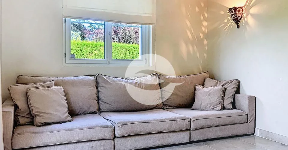 Magnifique villa individuelle avec 4 chambres et piscine – Foto 5 von 26