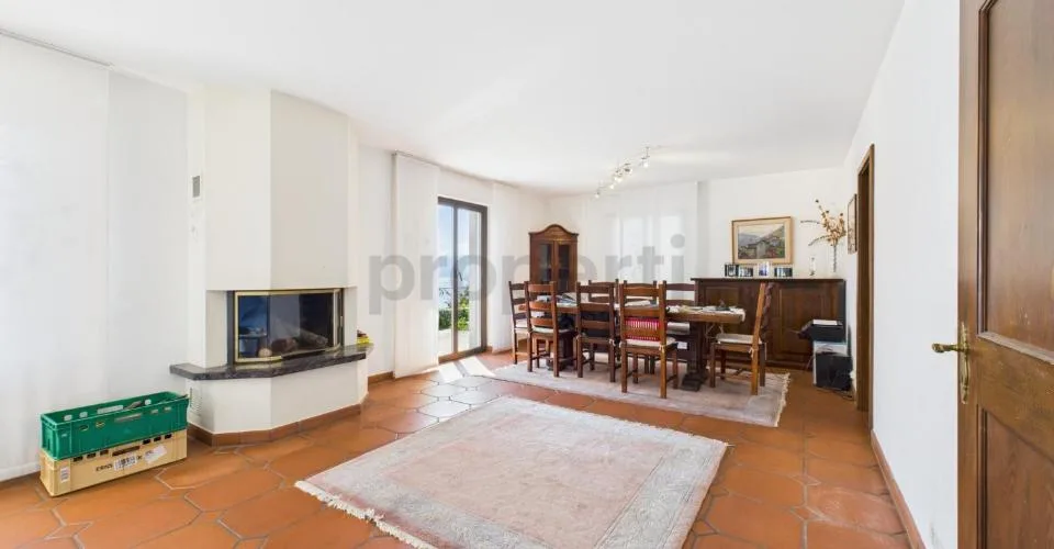 Gemütliches Einfamilienhaus mit atemberaubendem Blick auf den Lago Maggiore in Brissago – Foto 5 von 26