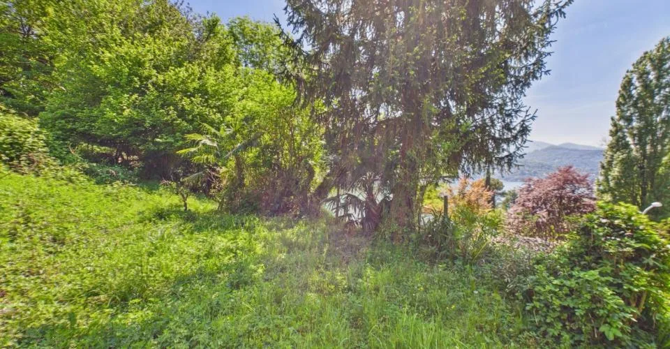 Spacieuse villa de 9 pièces avec vue sur le lac, Viganello (ou investissement pour les constructeurs, voir description) – photo 25 sur 28