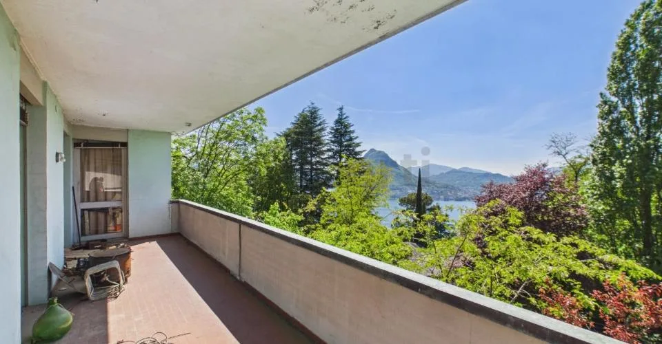 Spacieuse villa de 9 pièces avec vue sur le lac, Viganello (ou investissement pour les constructeurs, voir description) – photo 14 sur 28