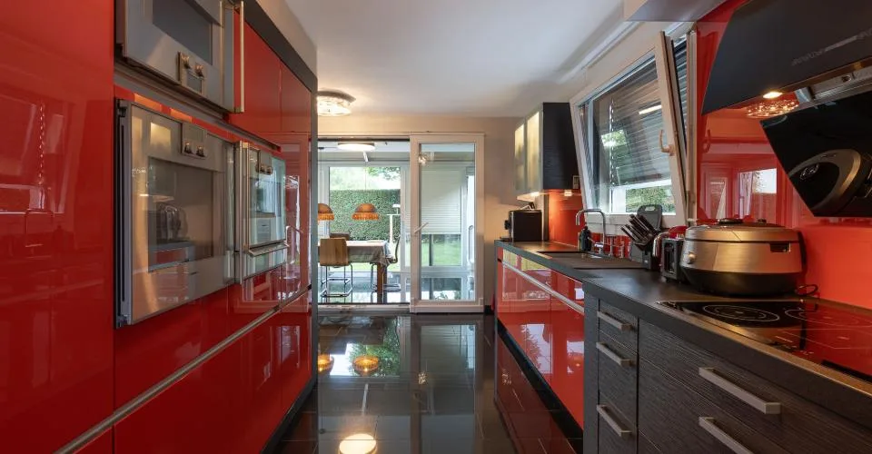 Einfamilienhaus in Allaman, nahe dem See und dem Wald – 6,5 Zimmer mit Garten – Foto 6 von 26