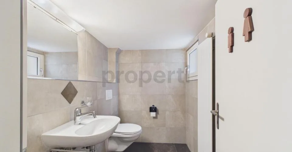 Accogliente casa unifamiliare con 6 camere in posizione tranquilla a Glarus – foto 42 di 44