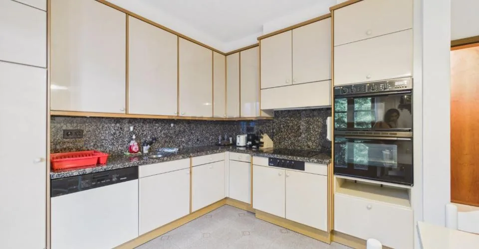 Maison bifamiliaire à Viganello avec vue sur Lugano – idéale comme résidence ou investissement – photo 19 sur 35