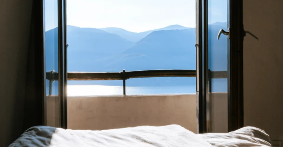 Spacieuse maison mitoyenne de 3,5 pièces avec balcon, Brissago – photo 21 sur 24