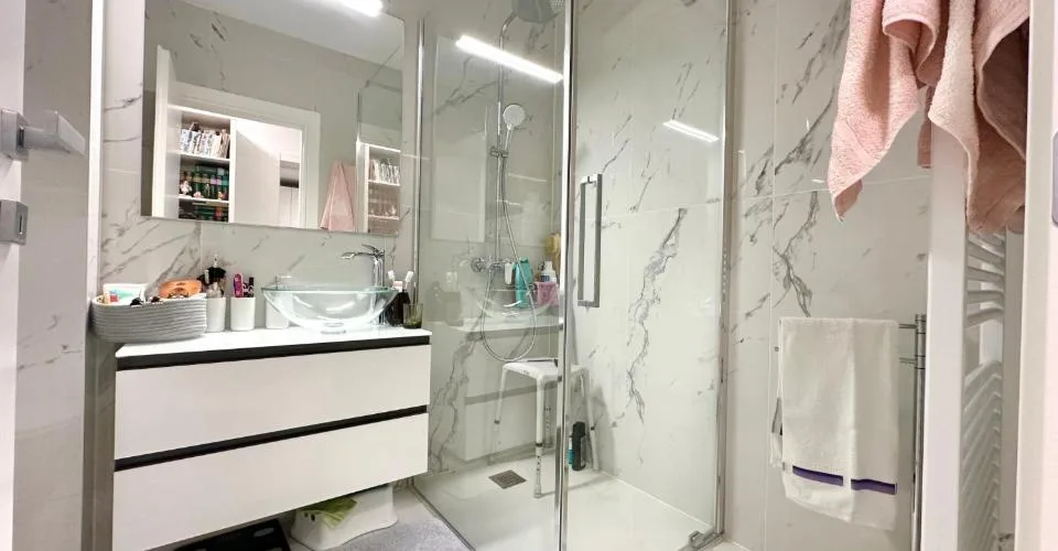 Modern 3.5 room apartment in Coldrerio, Canton TI – photo 17 of 20