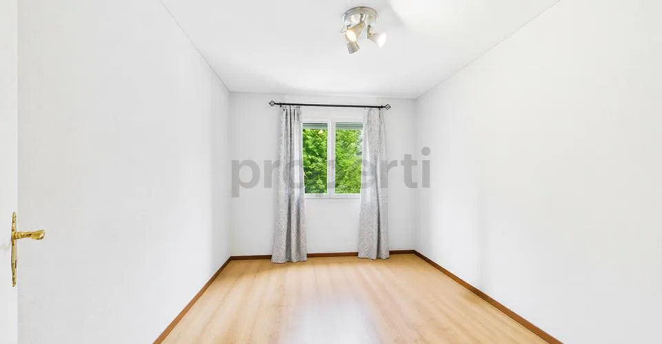Appartamento esclusivo di 4.5 locali a Bellinzona, TI  Comfort moderno in posizione centrale – foto 9 di 32