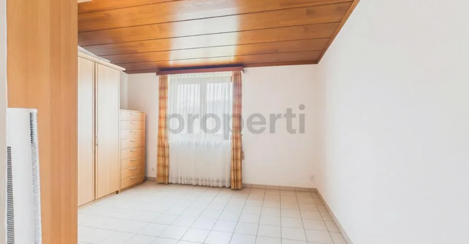 Brissago - Maison bifamiliale avec vue sur le lac, piscine et grand potentiel de développement – photo 5 sur 27
