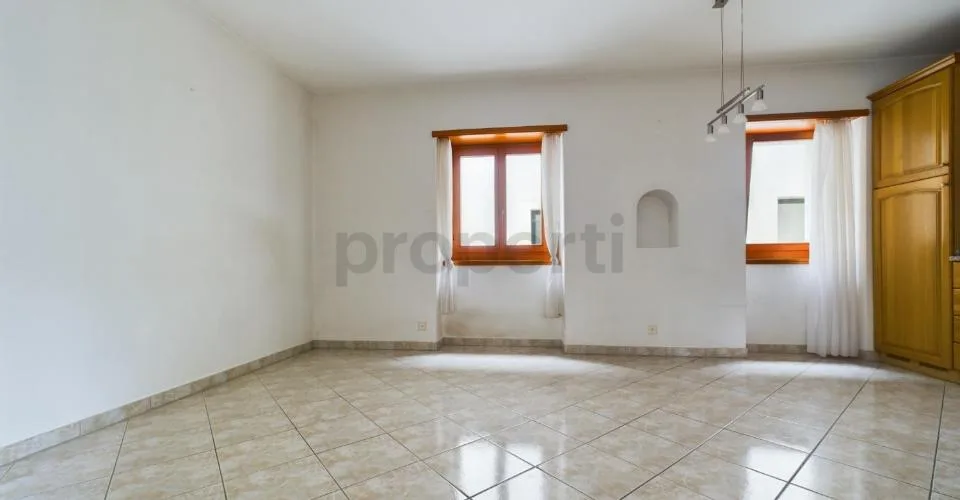 Gebäude mit 4 Wohneinheiten im Zentrum von Losone- Vendesi palazzina di 4 unità immobiliari nel nucleo di Losone. – photo 11 sur 18
