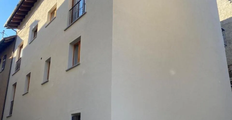 Gebäude mit 4 Wohneinheiten im Zentrum von Losone- Vendesi palazzina di 4 unità immobiliari nel nucleo di Losone. – photo 10 sur 18