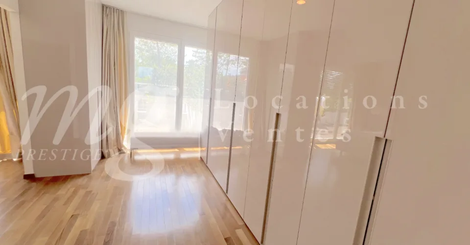 En exclusivité ! SUPERBE MAISON CONTEMPORAINEDE 300 M2 AVEC PISCINE ET GRAND JARDIN CLOTURE - CALME – Foto 7 von 10