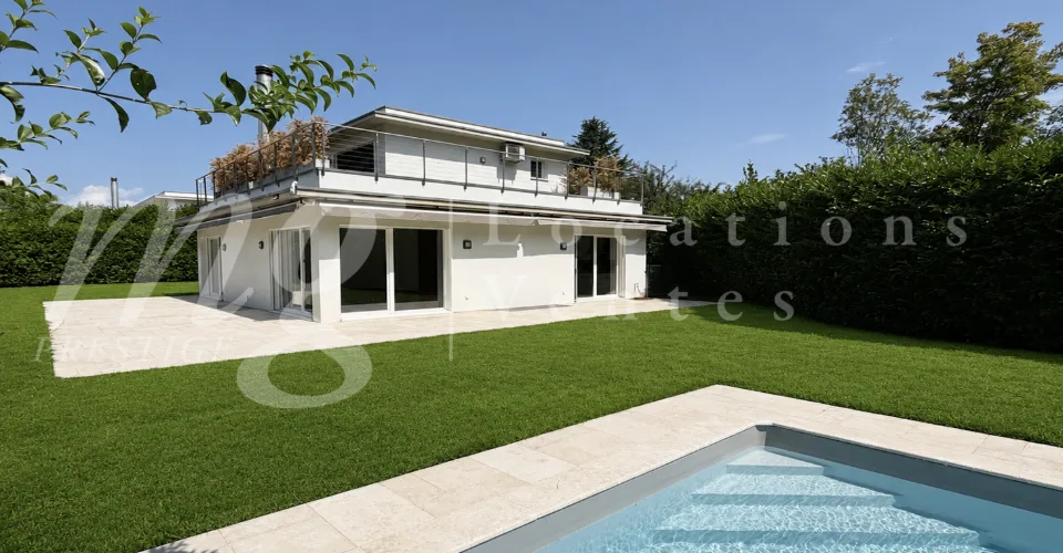 En exclusivité ! SUPERBE MAISON CONTEMPORAINEDE 300 M2 AVEC PISCINE ET GRAND JARDIN CLOTURE - CALME – Foto 2 von 10