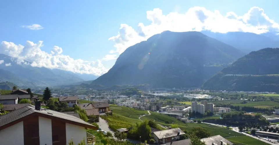 Appartement lumineux 3,5 pièces – à Corin-de-la-Crête – Foto 10 von 19