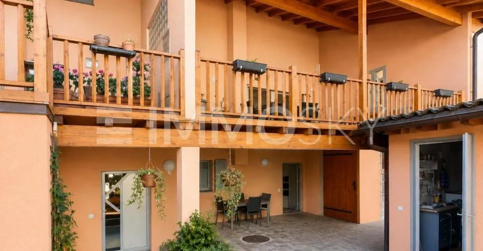 Appartamento 4,5 ristrutturato con terrazzo e caminetto – foto 22 di 25