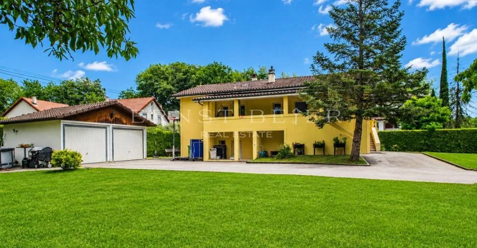 ESCLUSIVITÀ - Ampia casa familiare con giardino, terrazze a Founex – foto 16 di 26