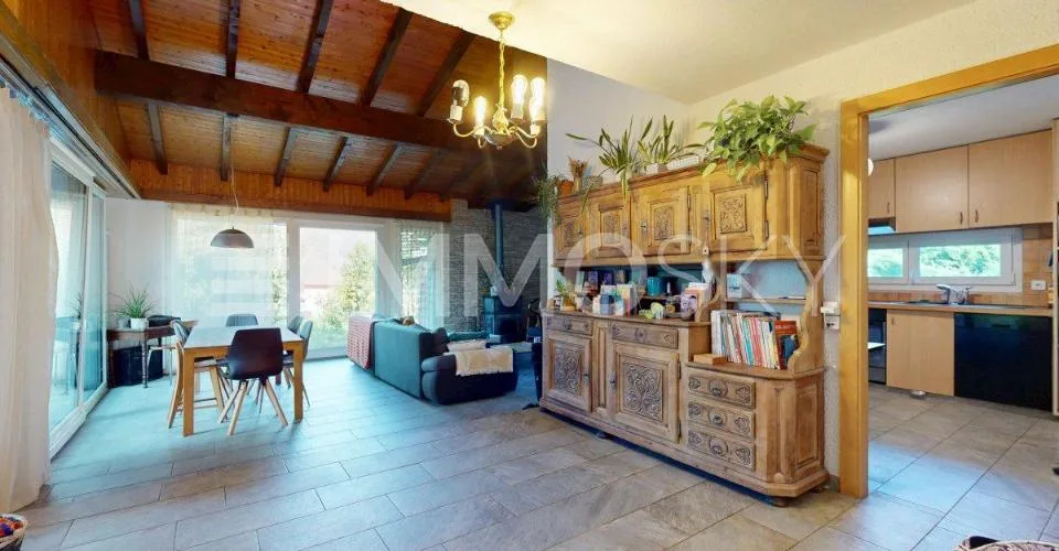 Spacieuse villa avec appartement indépendant – photo 5 sur 16