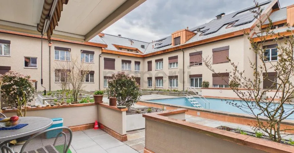 Helle 2.5-Zimmer-Wohnung mit Balkon, Zürich