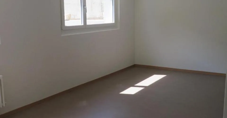 Appartement dans un immeuble protégé pour les personnes à mobilités réduites – foto 3 di 12