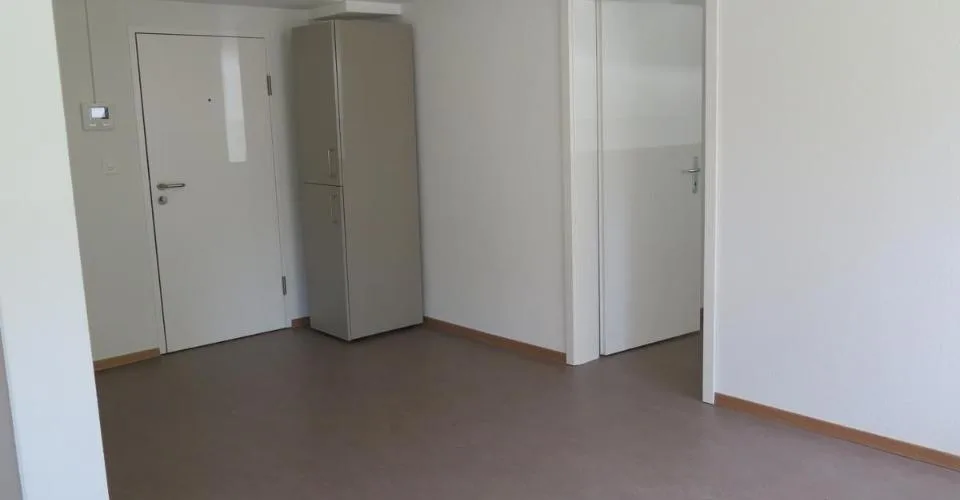 Appartement dans un immeuble protégé pour les personnes à mobilités réduites – foto 4 di 12