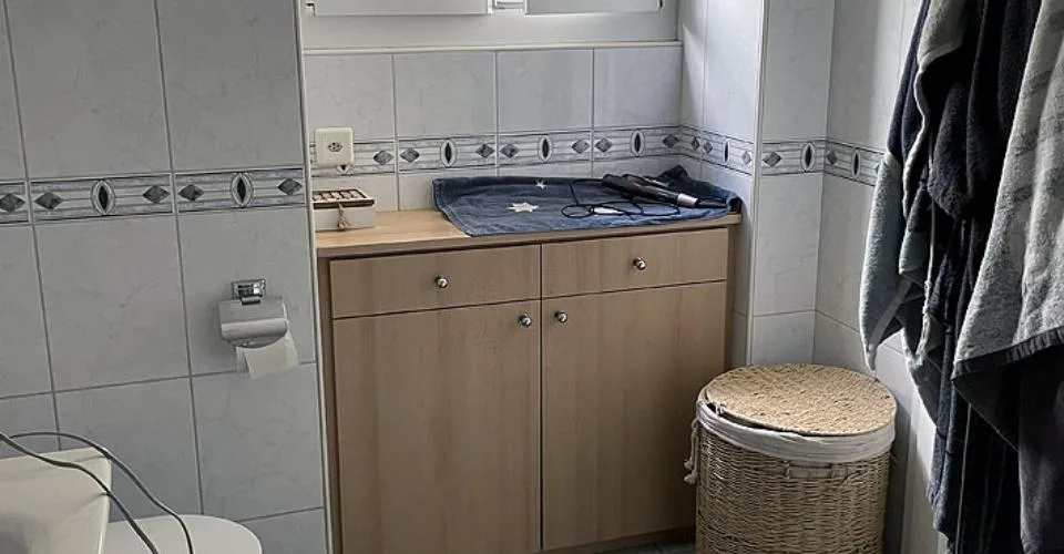 Incantevole appartamento ristrutturato con 4 stanze nel cuore del villaggio di Miège – foto 32 di 48