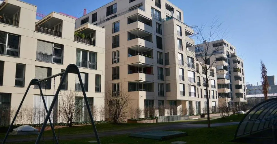 grand 4.5 pièces situé dans un emplacement central – photo 3 sur 15